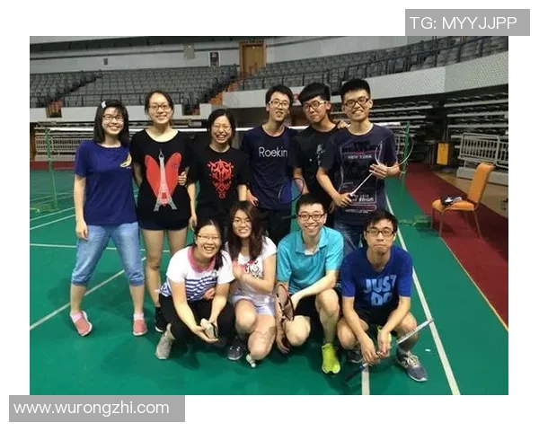 杭州羽毛球队与武汉羽毛球队赛后复盘分析灵活性表现与战术调整