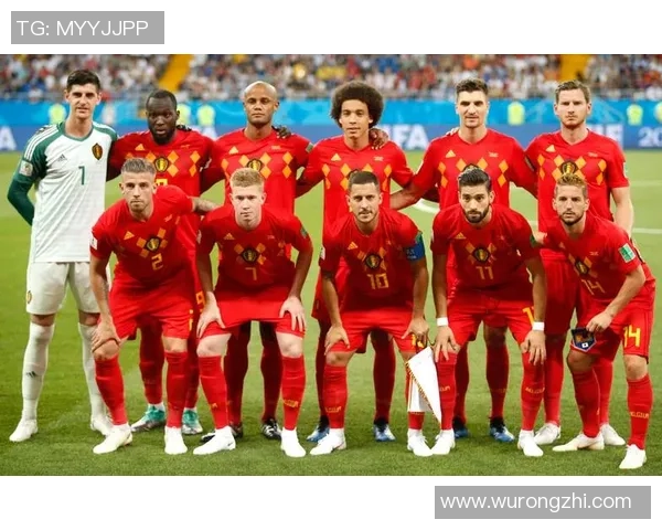 欧洲红魔足球明星的辉煌历程与传奇瞬间解析 欧洲红魔足球明星的辉煌历程与传奇瞬间解析