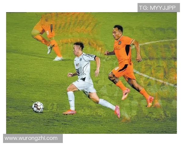 足球明星的孩子们成长的瞬间与他们的父亲母亲之间的温馨时刻分享