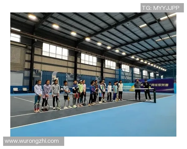 重庆网球队意识争议引发热议网球界的公平与竞技精神探讨